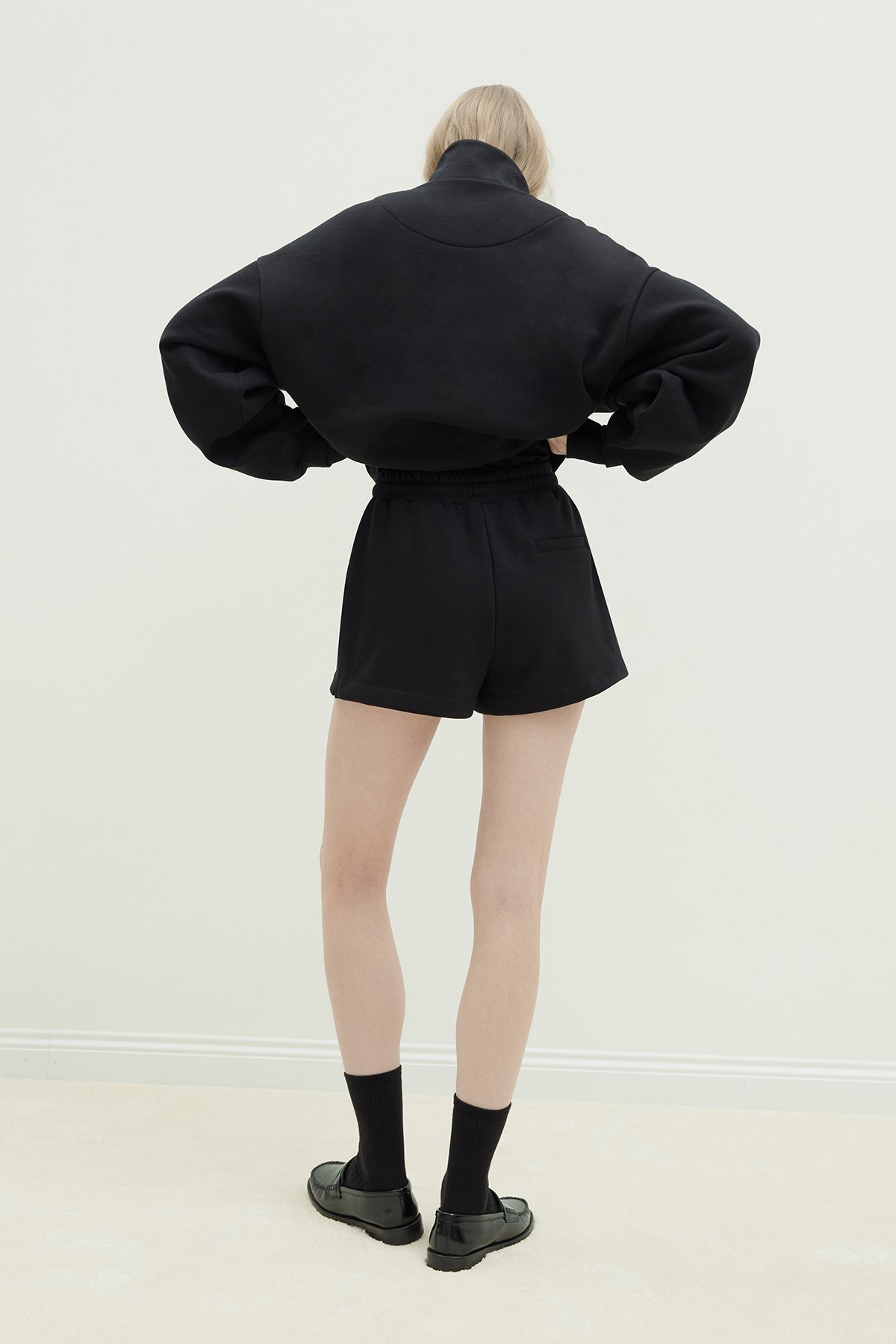 Siyah Low Oversize Sweat