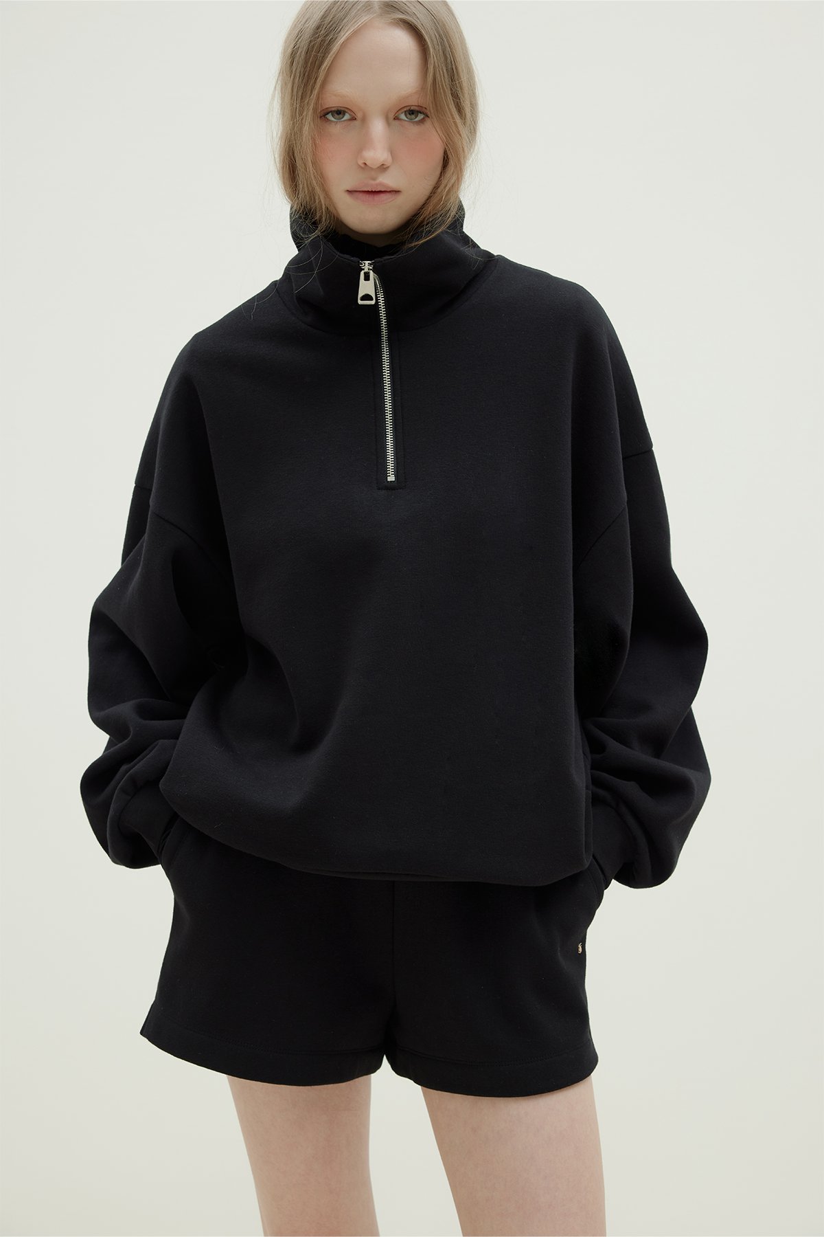 Siyah Low Oversize Sweat