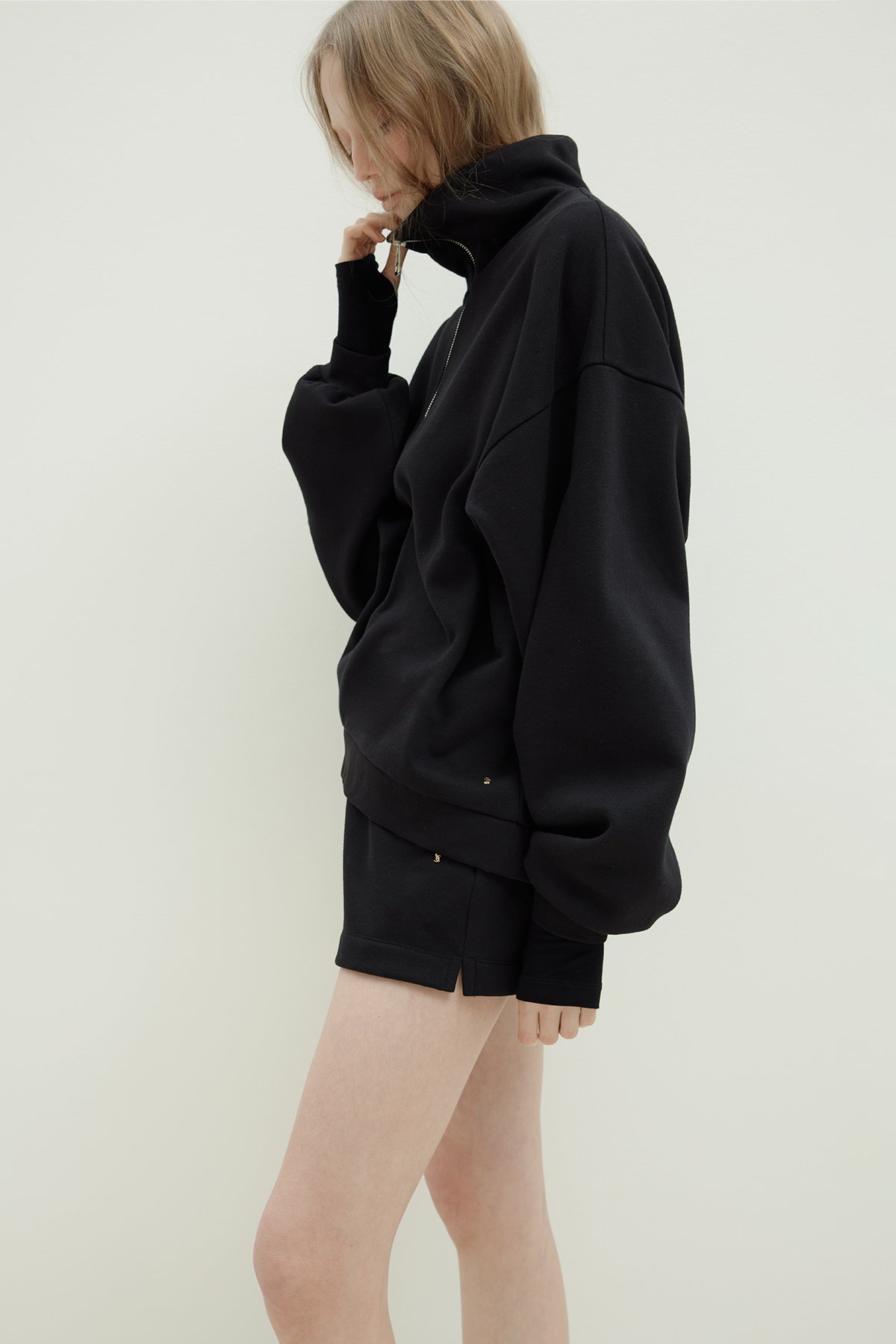 Siyah Low Oversize Sweat