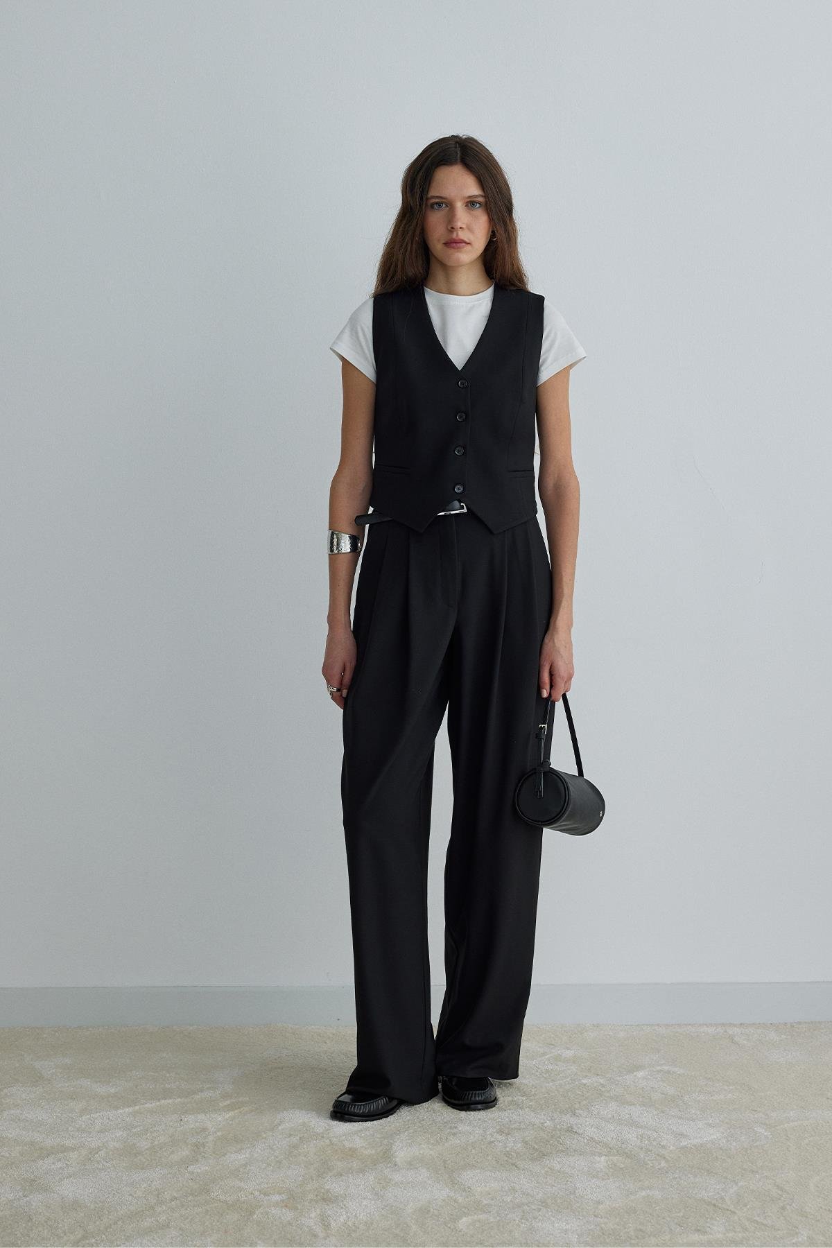 Black Mina Wide-Leg Trousers with Pleats