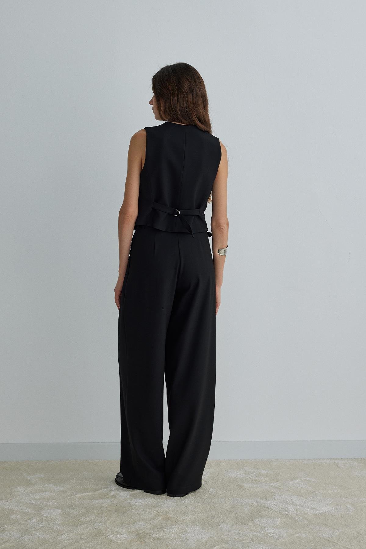 Black Mina Wide-Leg Trousers with Pleats