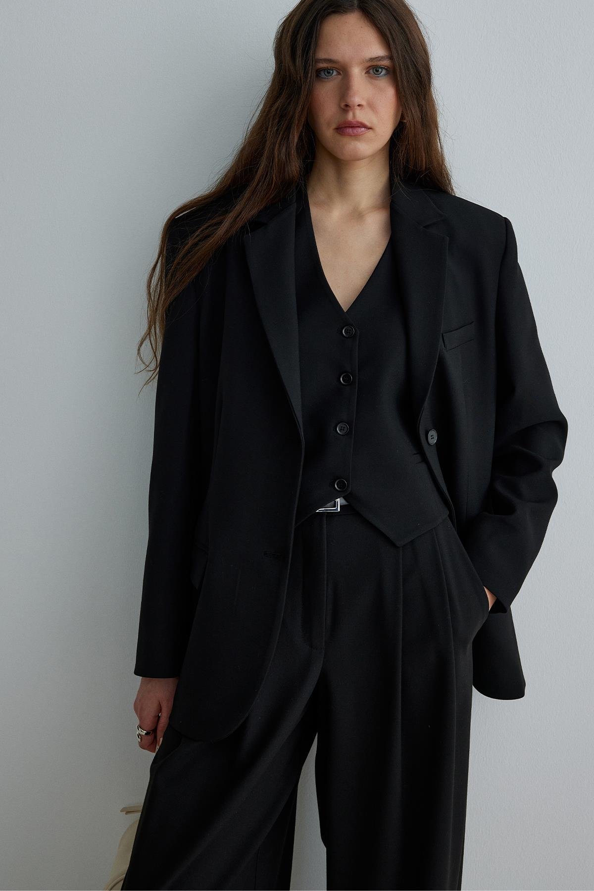 Black Mina Wide-Leg Trousers with Pleats