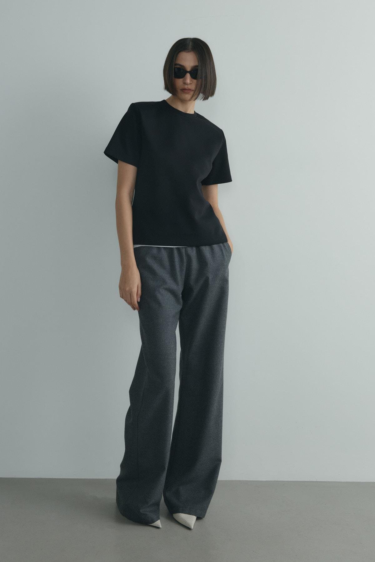 Siyah Nolan Vatkalı Tişört