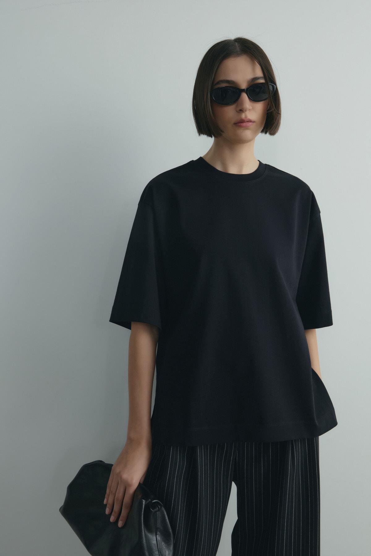 Siyah Nox Oversize Tişört