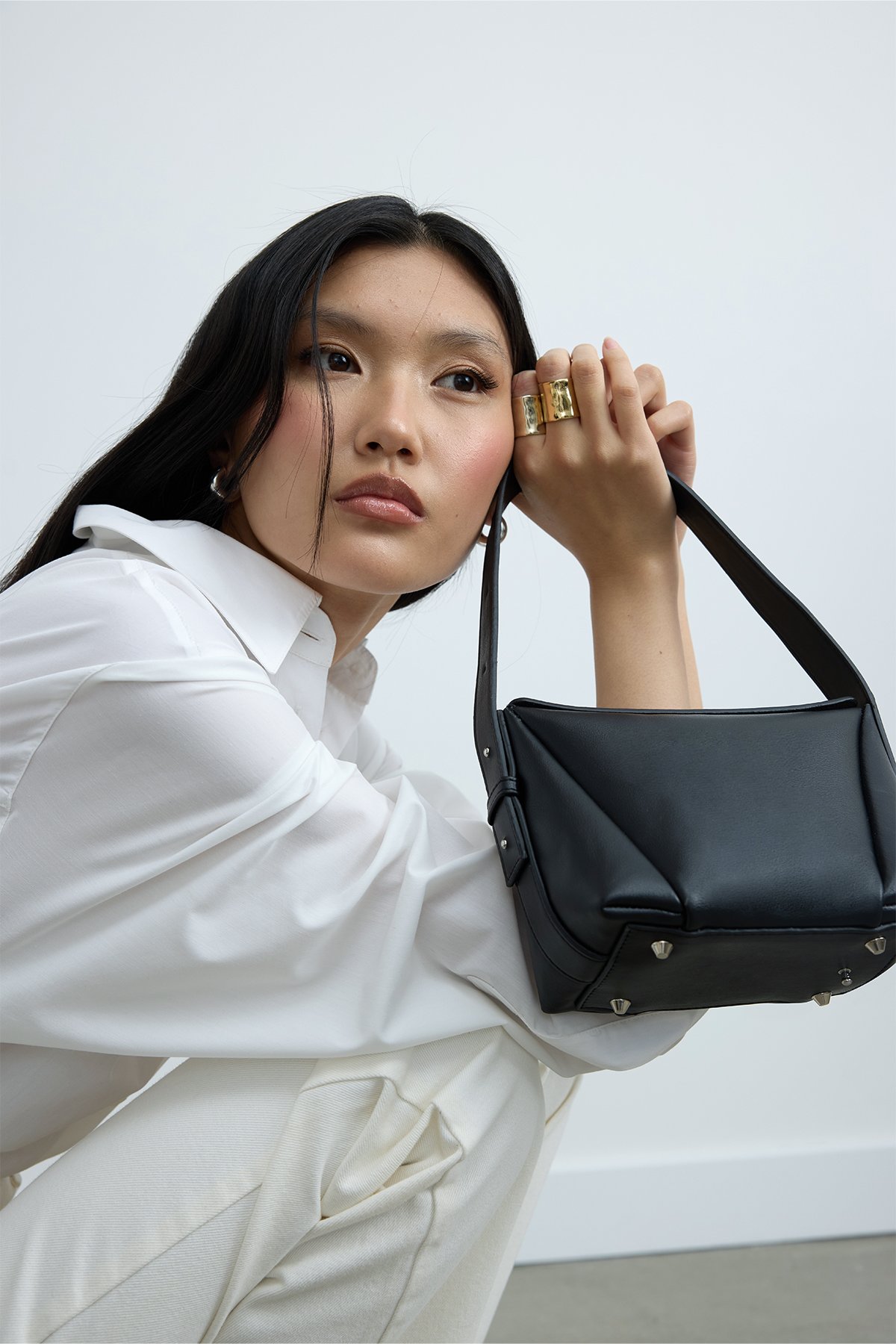 Siyah Rhan Deri Mini Çanta