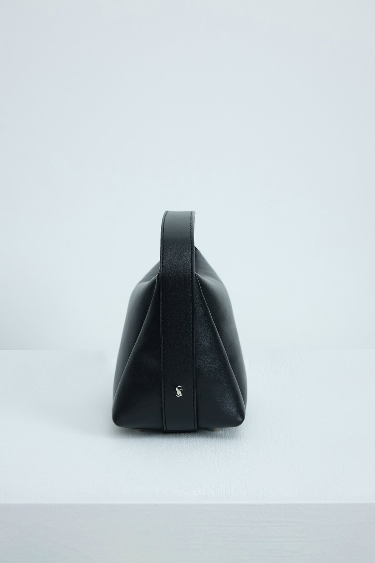 Siyah Rhan Deri Mini Çanta