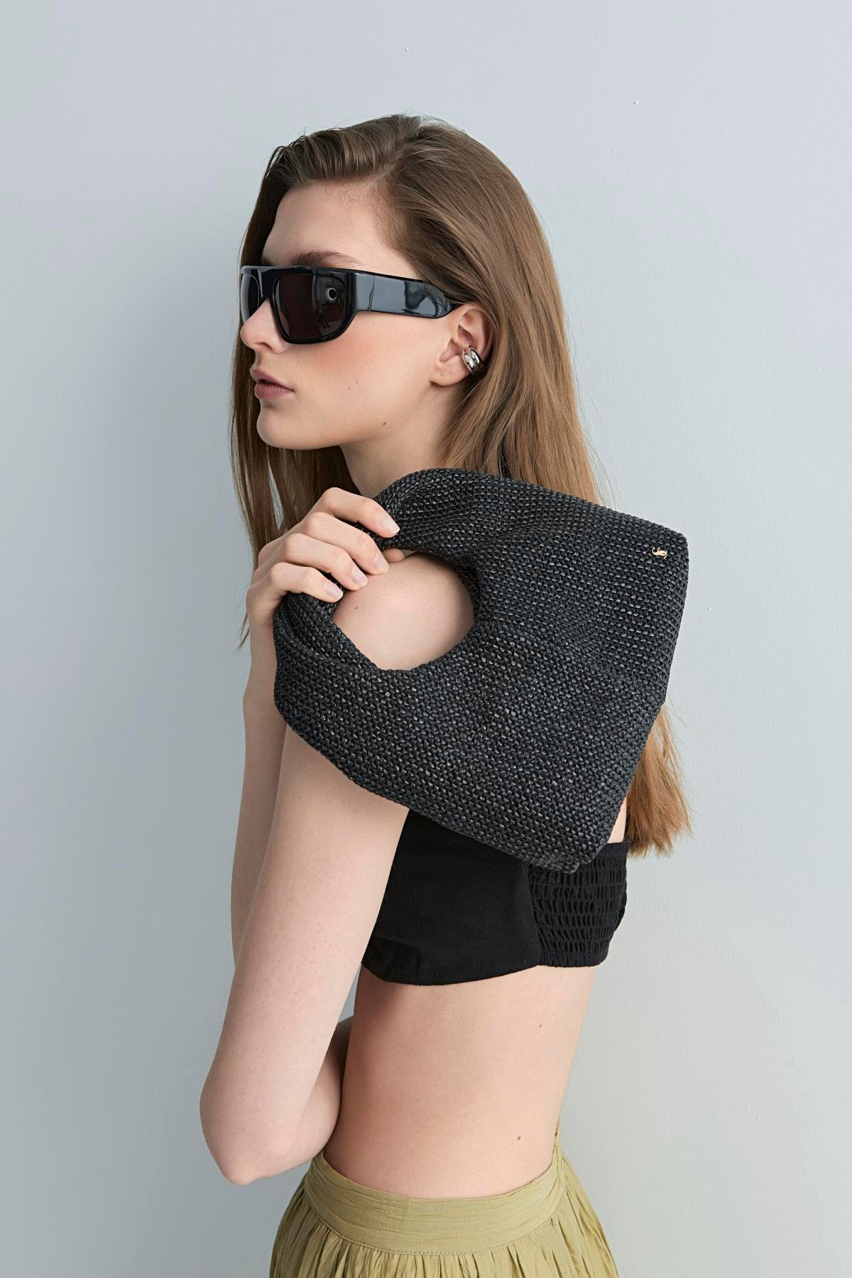 Siyah Roen Hasır Çanta