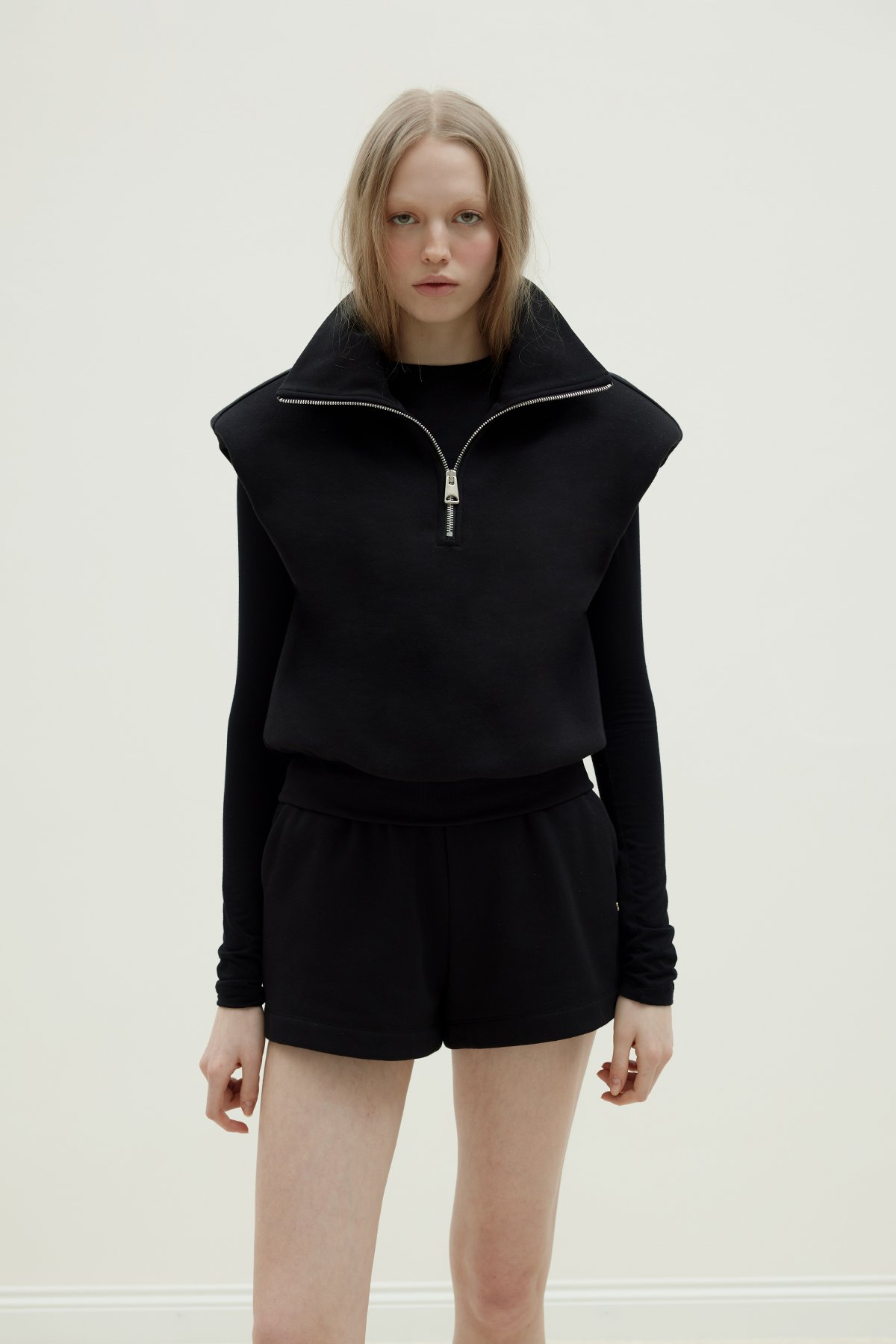 Siyah Roux Fermuarlı Yelek