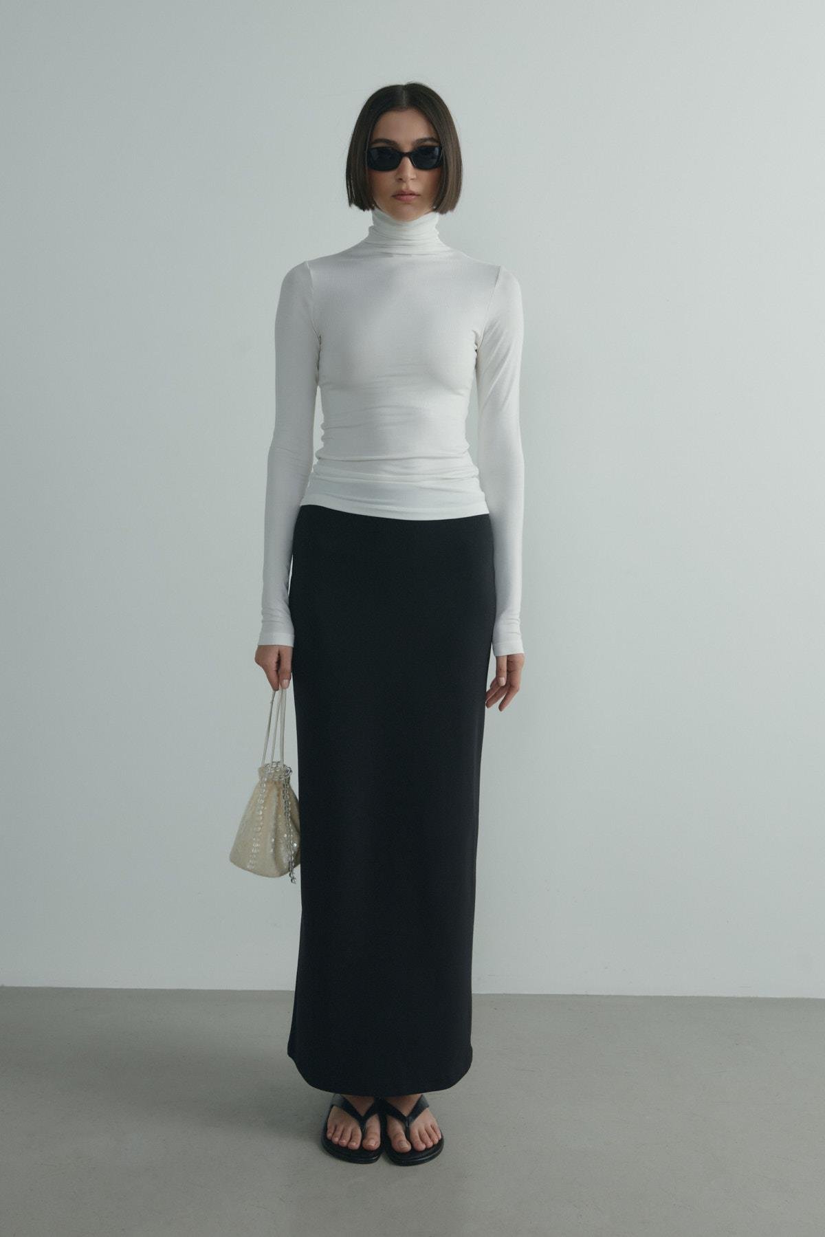 Siyah Toparlayıcı Kalem Etek