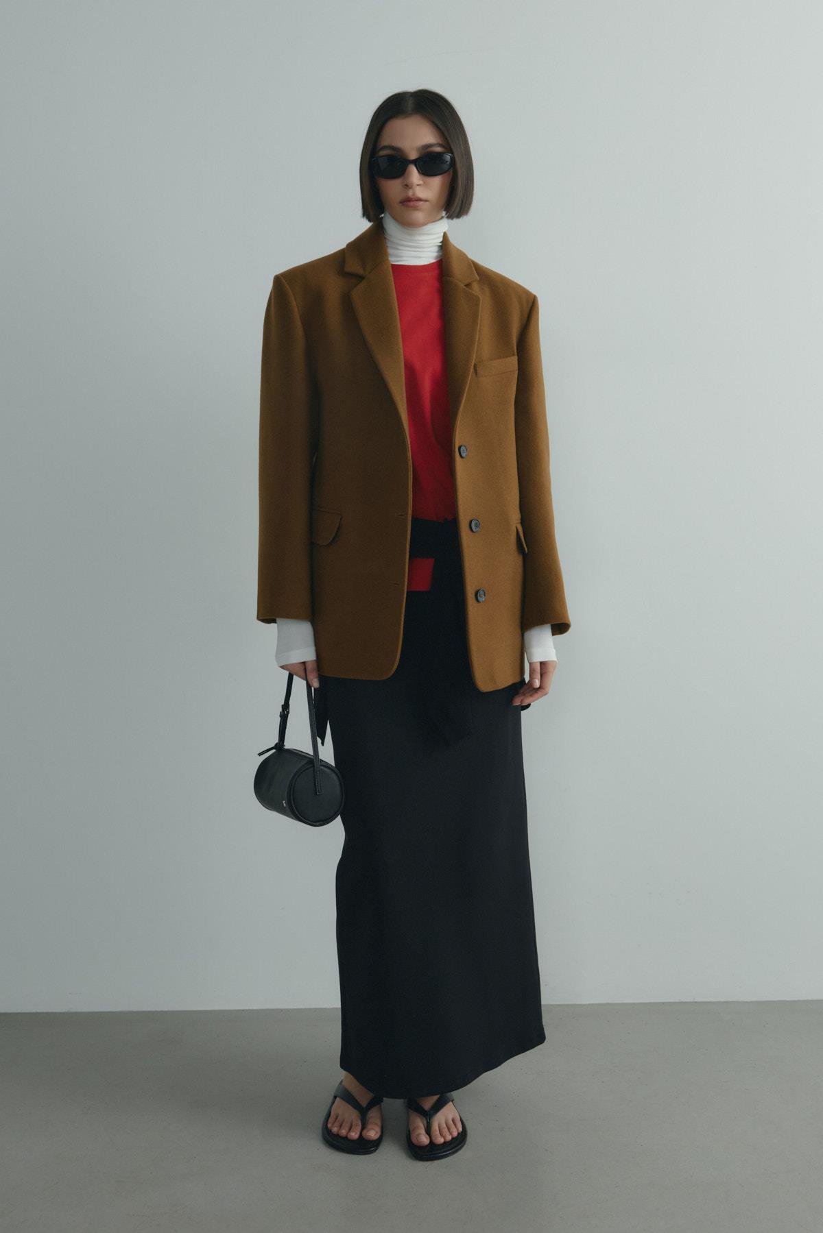 Siyah Toparlayıcı Kalem Etek