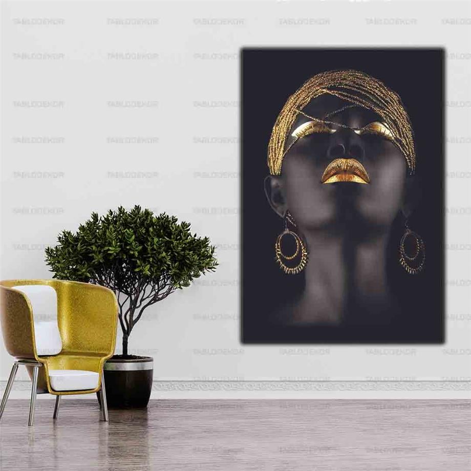 ALTIN KÜPELİ KANVAS TABLO ürününe, KANVAS TABLOLAR kategorisinden hemen satın alabilirsiniz.