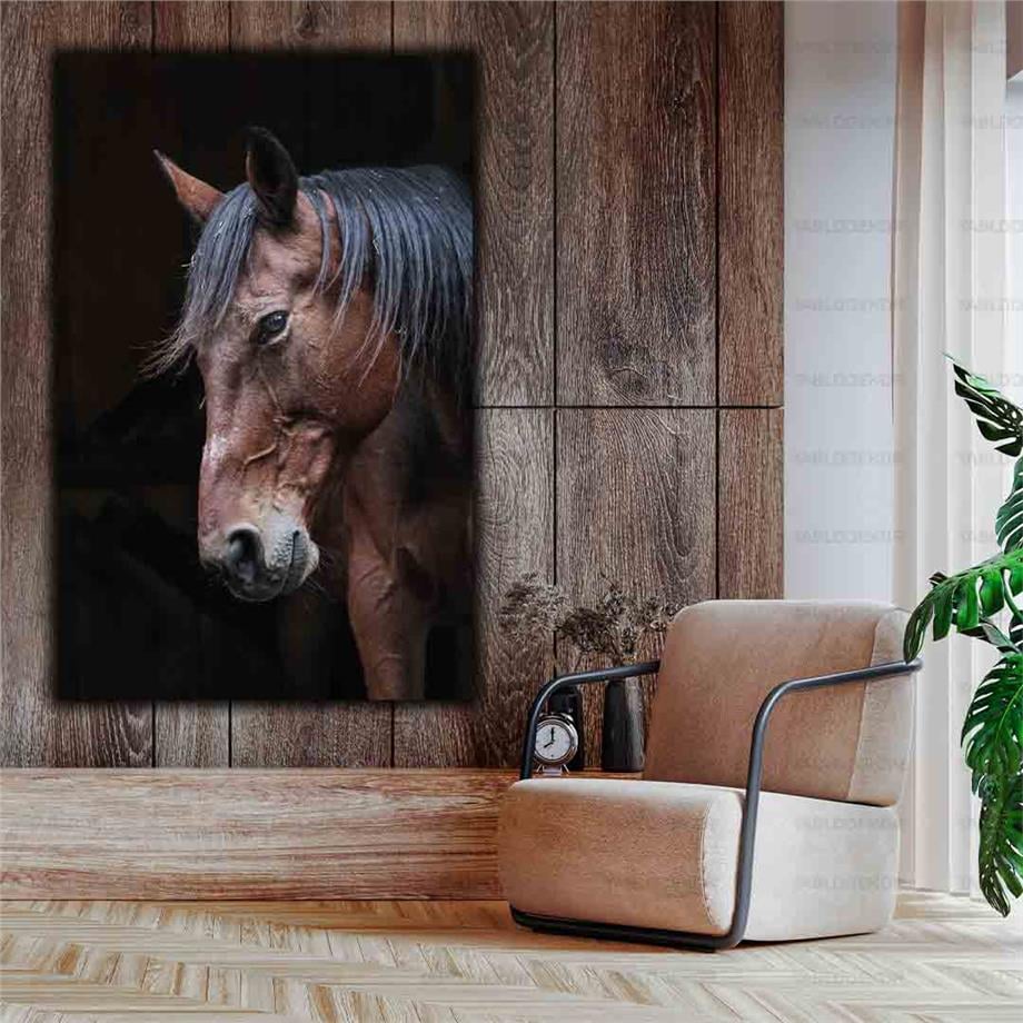 AT KANVAS TABLO ürününe, KANVAS TABLOLAR kategorisinden hemen satın alabilirsiniz.