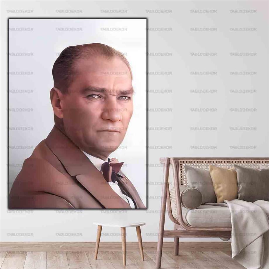 ATATÜRK KANVAS TABLO ürününe, KANVAS TABLOLAR kategorisinden hemen satın alabilirsiniz.