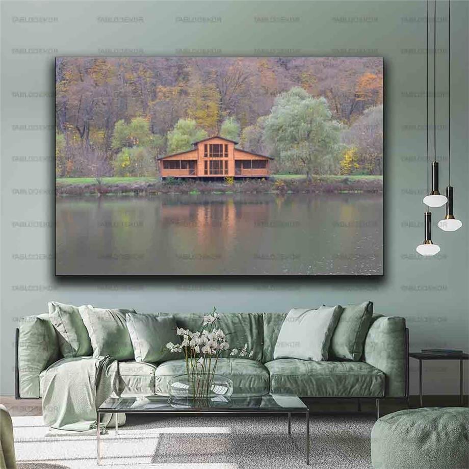 GOLDEKI EV KANVAS TABLO ürününe, KANVAS TABLOLAR kategorisinden hemen satın alabilirsiniz.