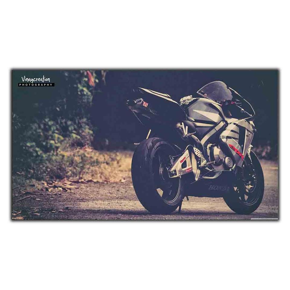 HONDA CBR SERİSİ MOTOSİKLET KANVAS TABLO ürününe, KANVAS TABLOLAR kategorisinden hemen satın alabilirsiniz.