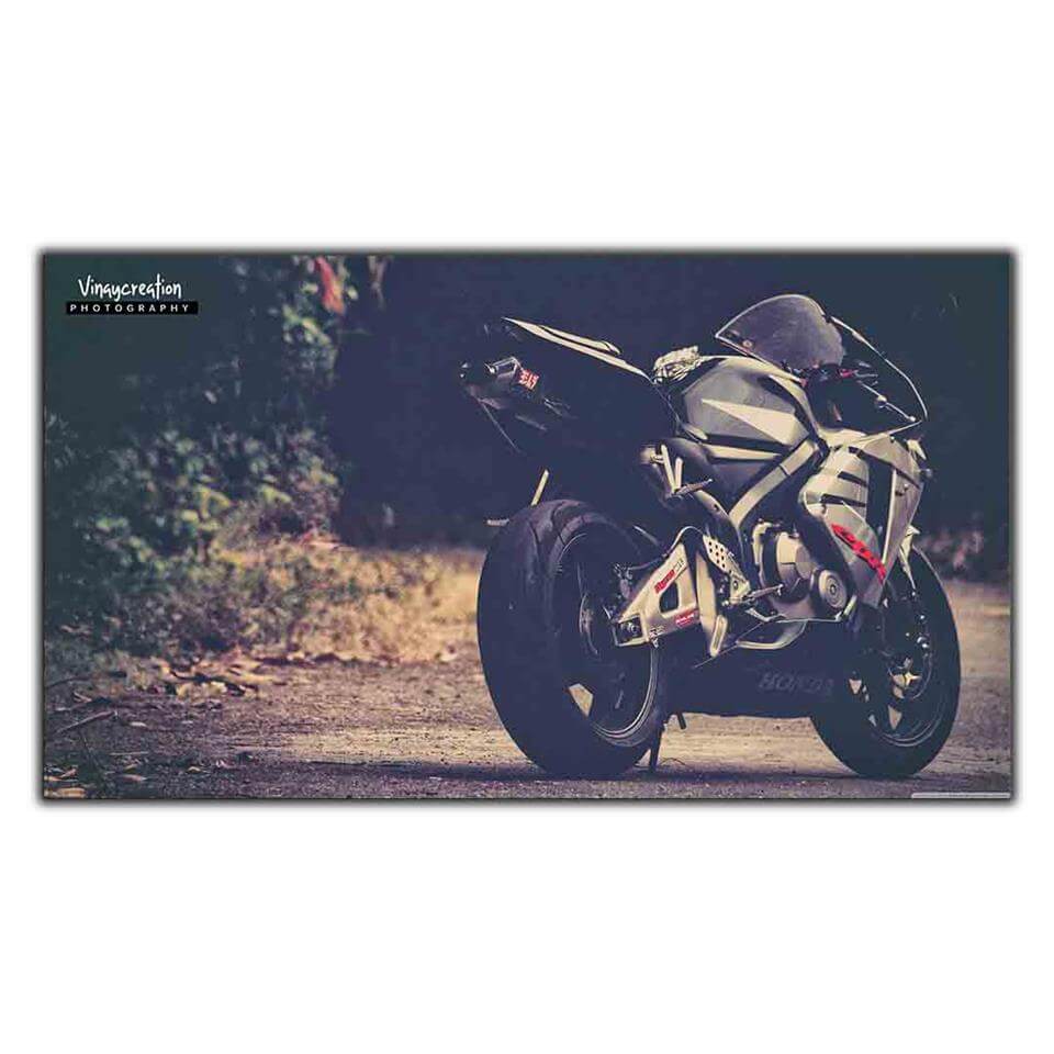 HONDA CBR SERİSİ MOTOSİKLET KANVAS TABLO ürününe, KANVAS TABLOLAR kategorisinden hemen satın alabilirsiniz.