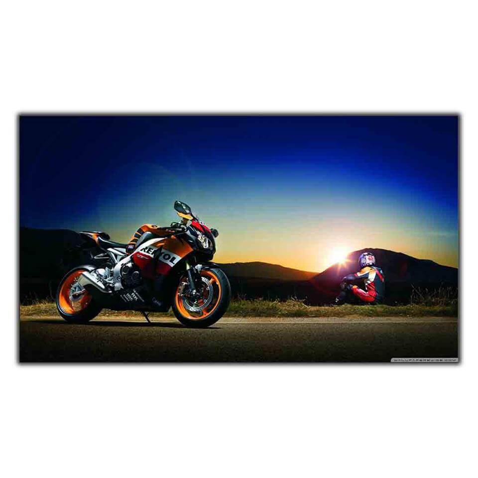 HONDA CBR600RR MOTOSİKLET KANVAS TABLO ürününe, KANVAS TABLOLAR kategorisinden hemen satın alabilirsiniz.