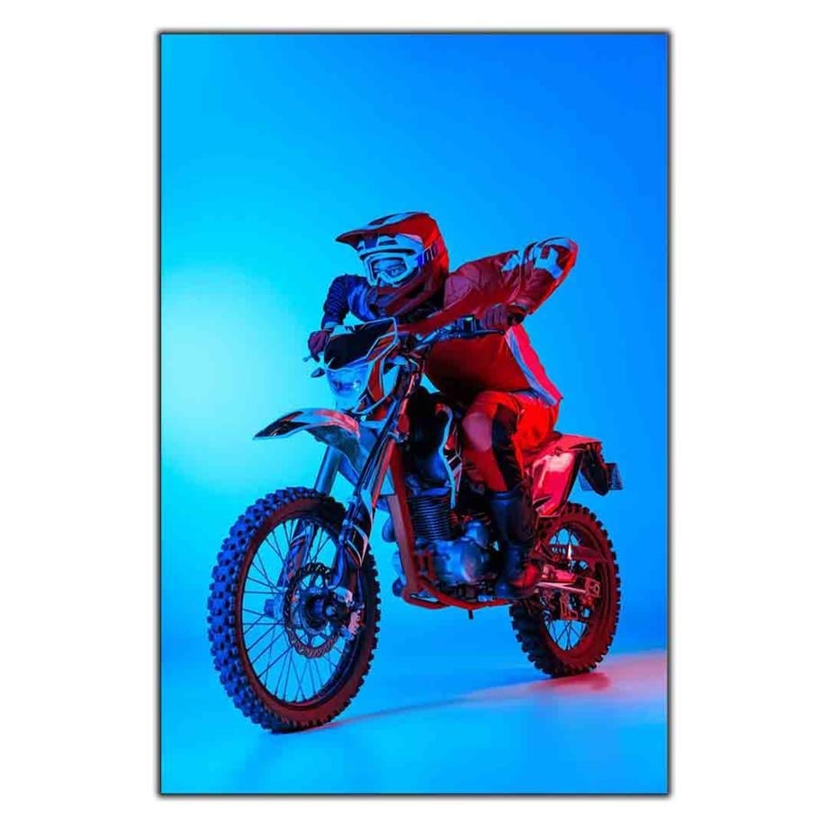KIRMIZI KIYAFETLİ STUNT MOTORCU KANVAS TABLO ürününe, KANVAS TABLOLAR kategorisinden hemen satın alabilirsiniz.