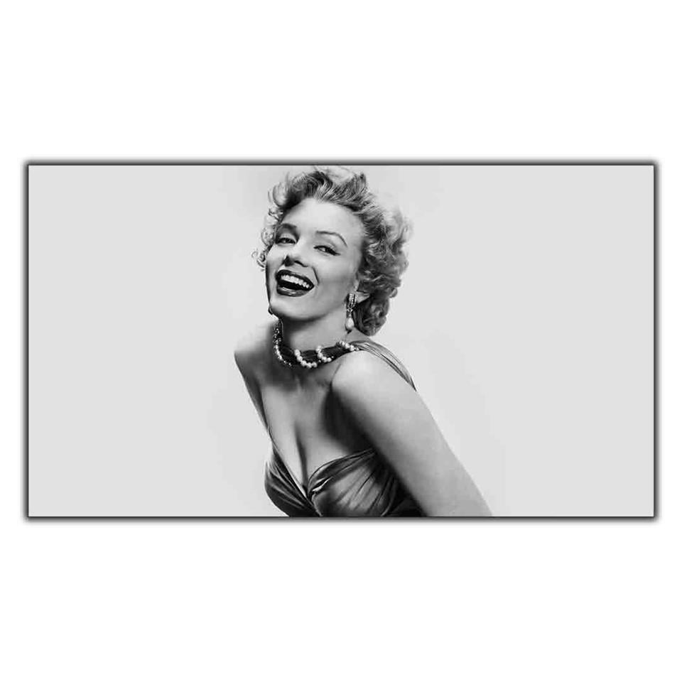 MARILYN MONROE KANVAS TABLO ürününe, KANVAS TABLOLAR kategorisinden hemen satın alabilirsiniz.