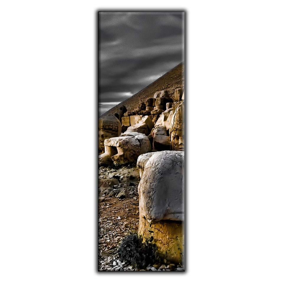 NEMRUT DAĞI DİKEY KANVAS TABLO ürününe, KANVAS TABLOLAR kategorisinden hemen satın alabilirsiniz.
