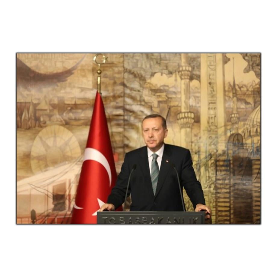 RECEP TAYYİP ERDOĞAN KANVAS TABLO ürününe, KANVAS TABLOLAR kategorisinden hemen satın alabilirsiniz.