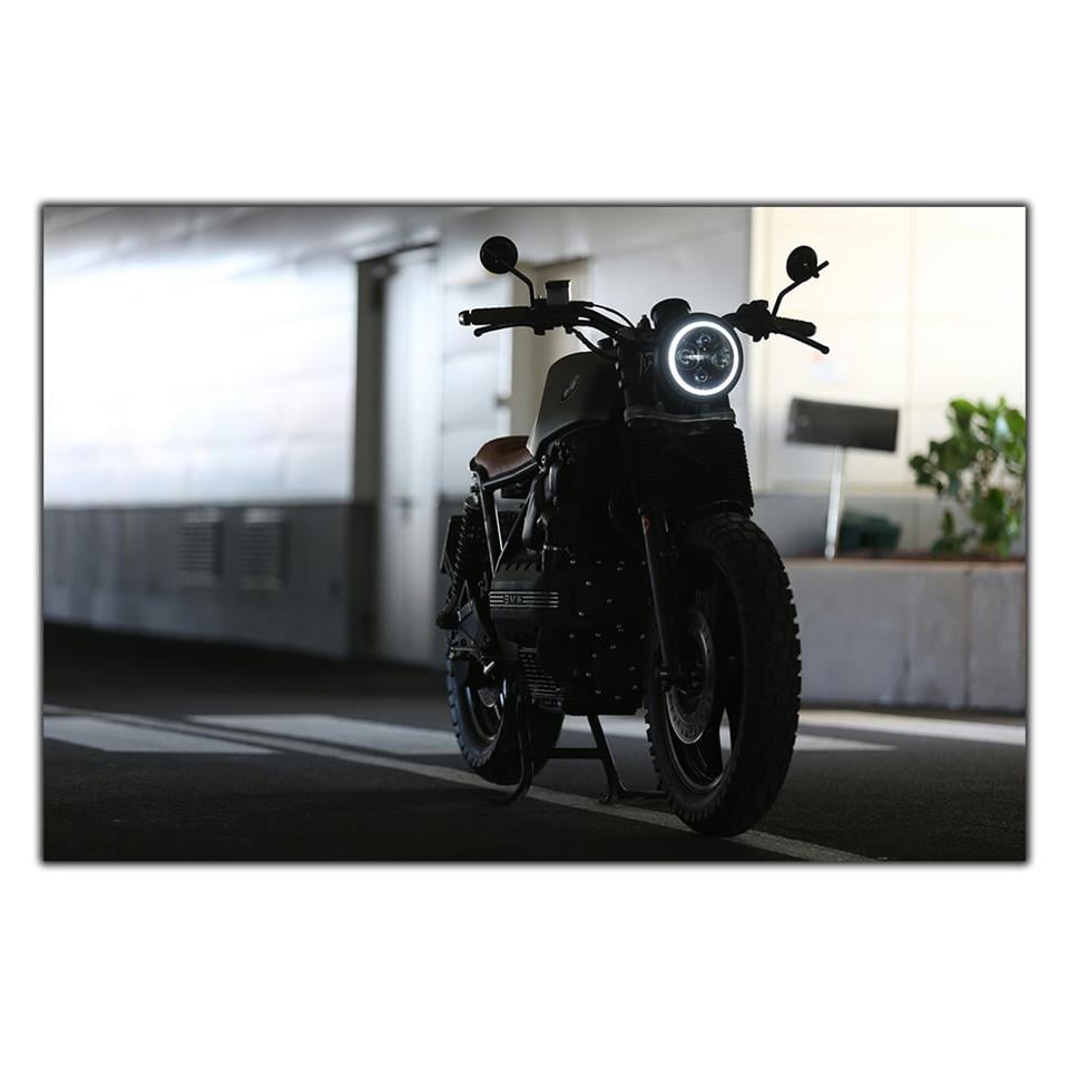 SİYAH BMW MOTOSİKLET KANVAS TABLO ürününe, KANVAS TABLOLAR kategorisinden hemen satın alabilirsiniz.