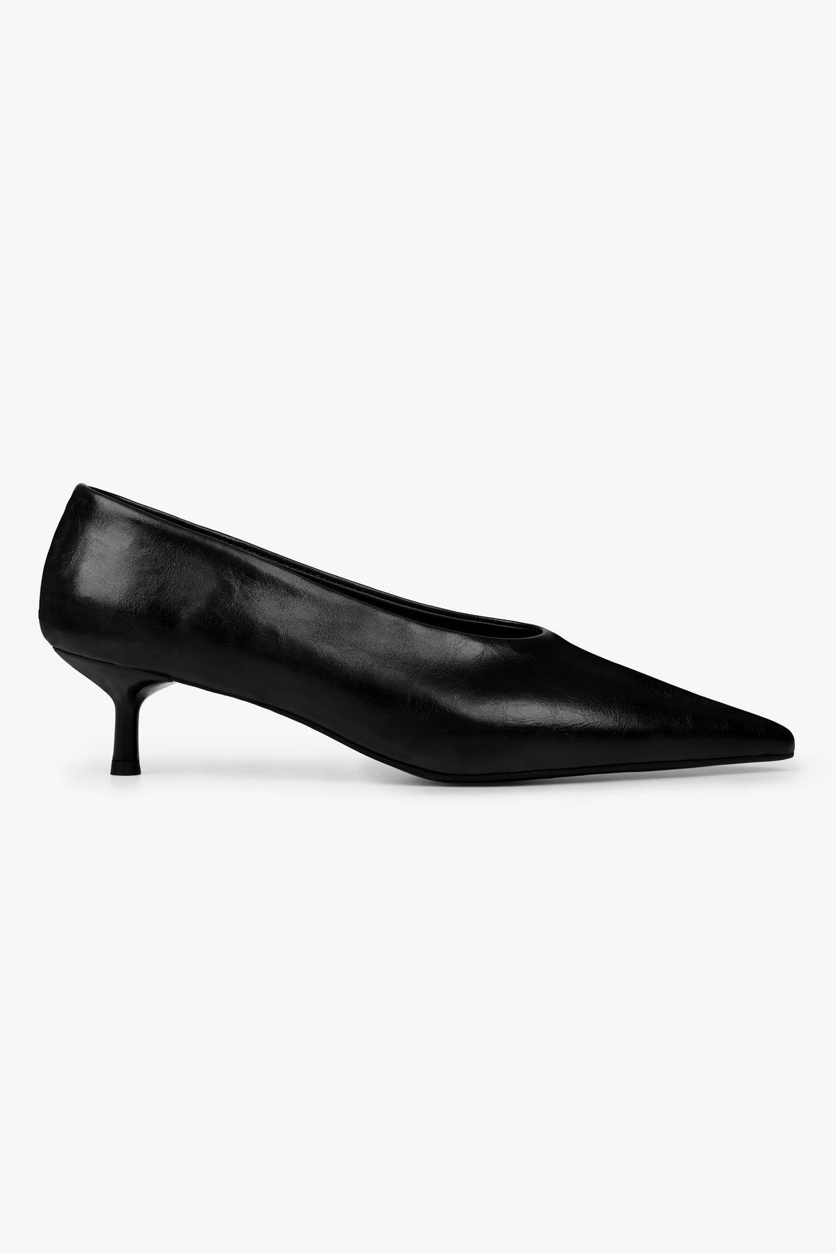 Kadın Corin Siyah Cilt Kısa Topuklu Stiletto