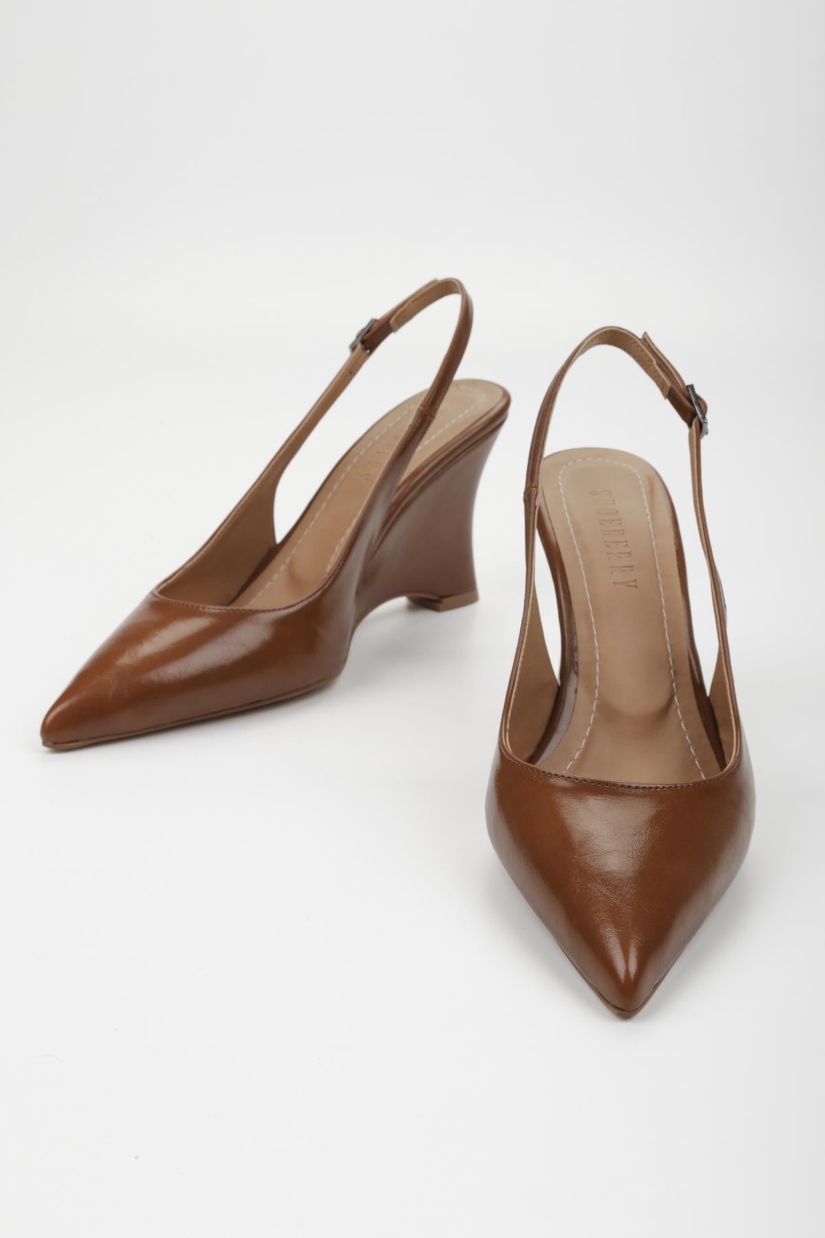 Kadın Gigi Karamel Cilt Dolgu Topuklu Stiletto