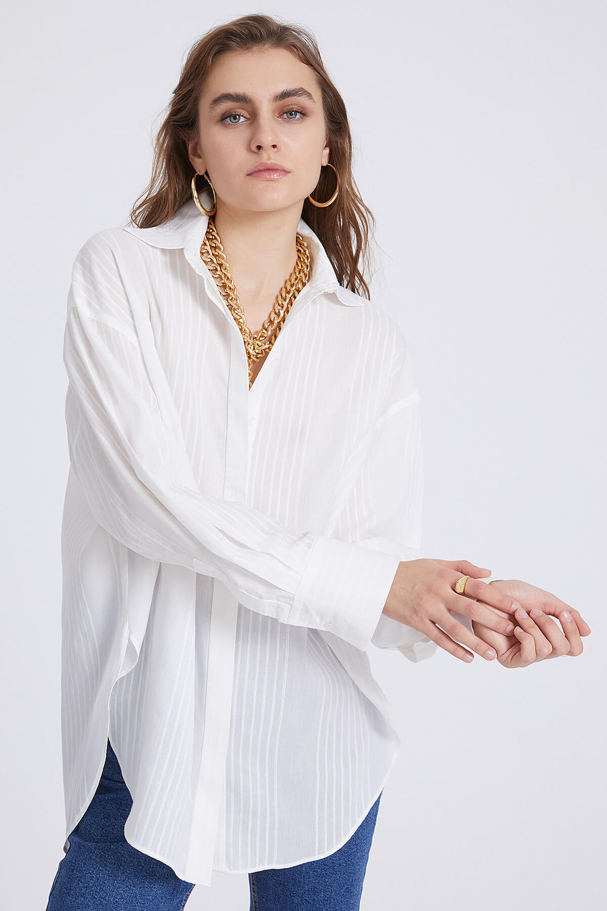 Beyaz Oversize Gömlek