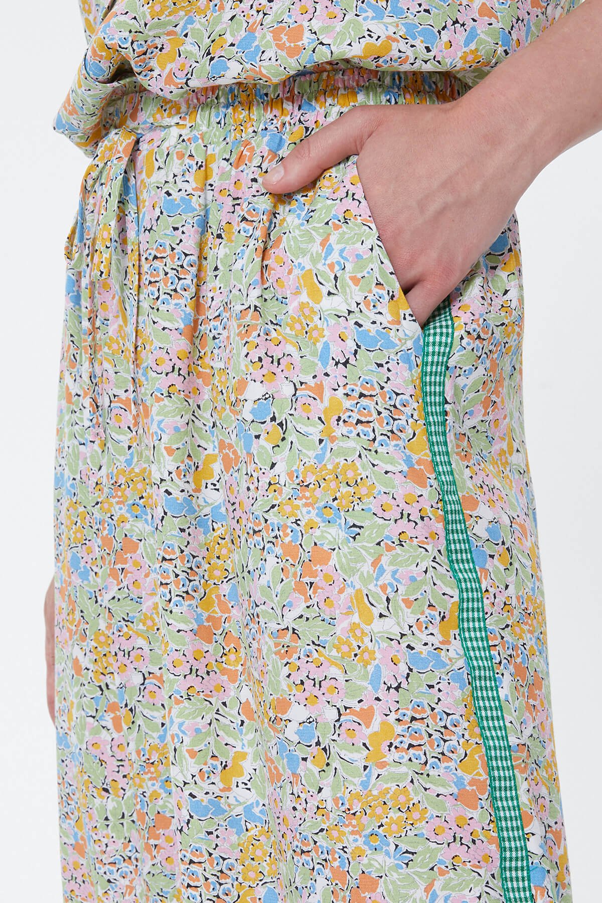 Çok Renkli Şerit Detaylı Pijama Pantolon