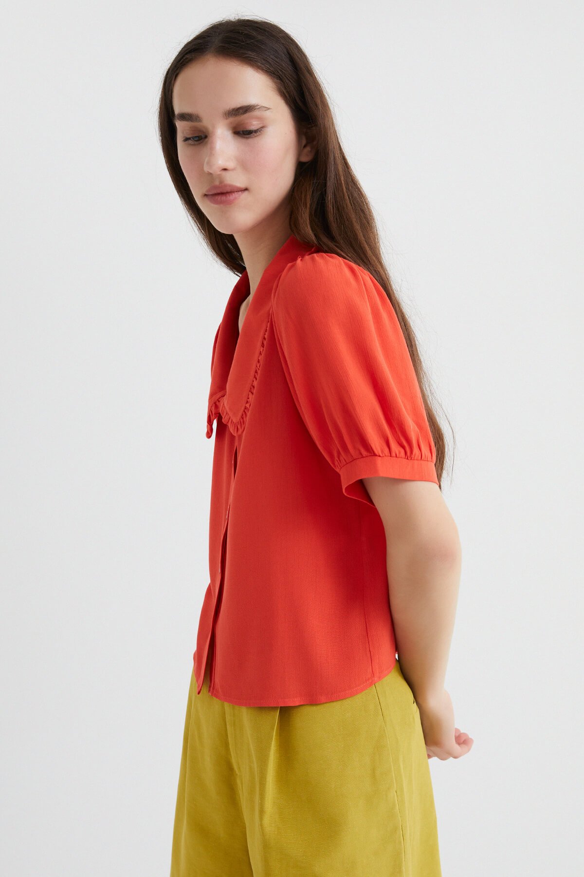 Kırmızı Bebe Yaka Gömlek