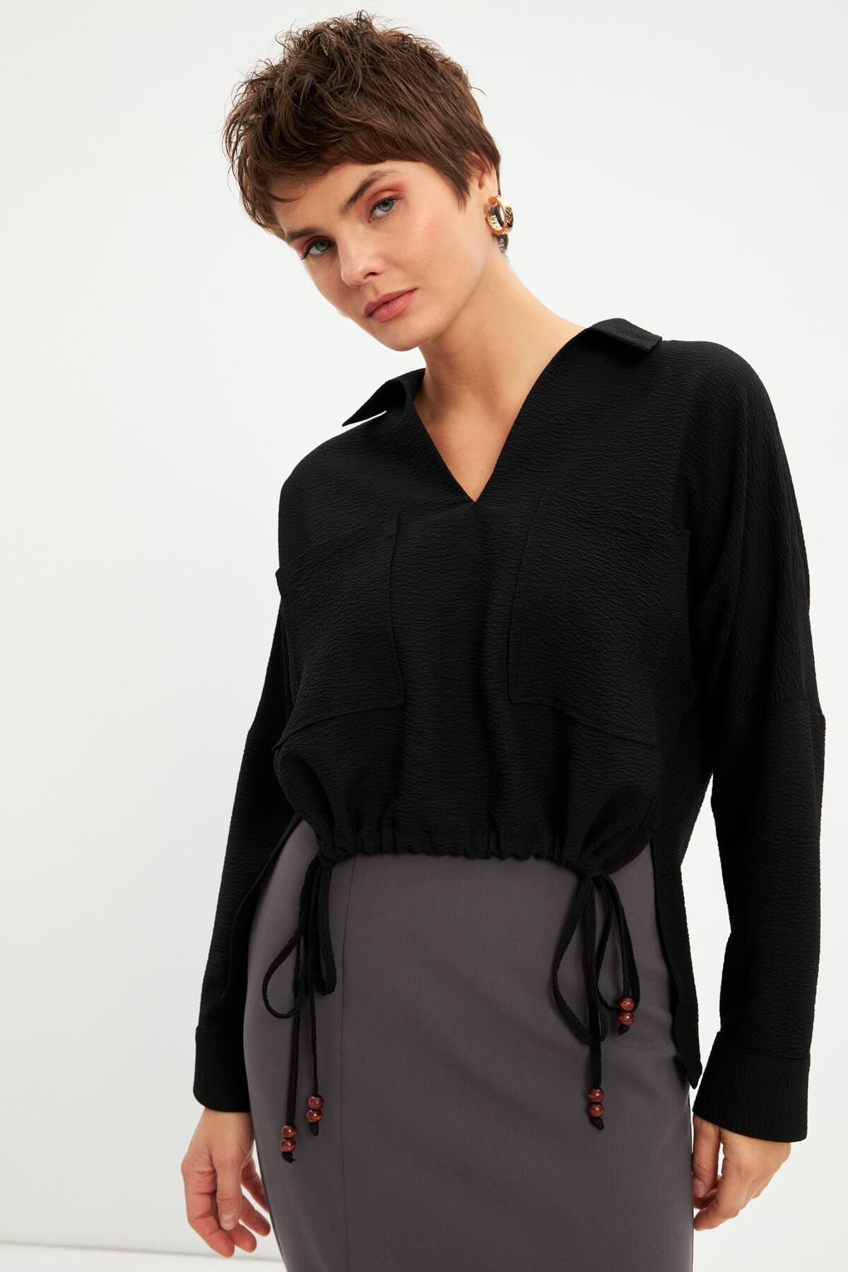 Siyah Cepli Tünelli Bluz