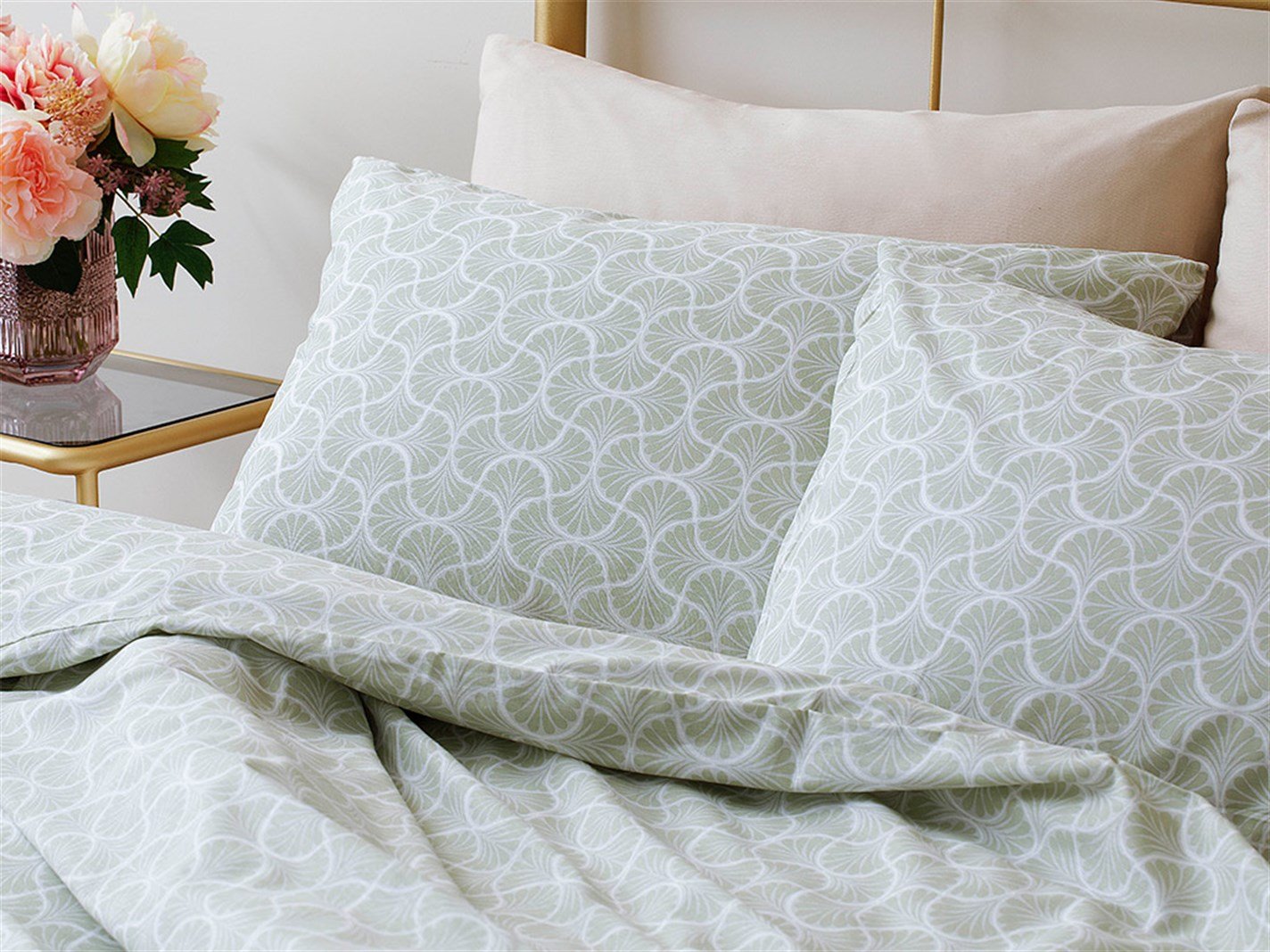 Artdeco 52 Tel / 132 Numărul de fir Persoană dublă 200x220 cm Mint-lilac-roz