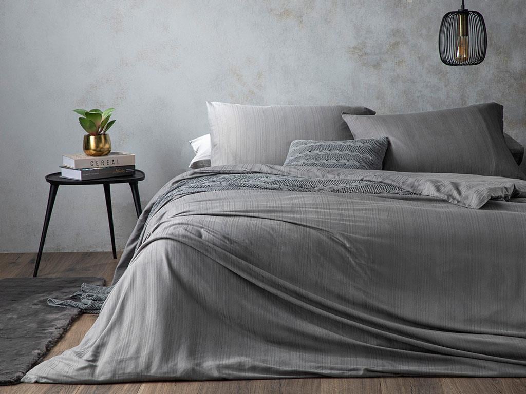 auroră Silky Touch Small Double  SET LENJERIE DE PAT 180x200 cm Gri.