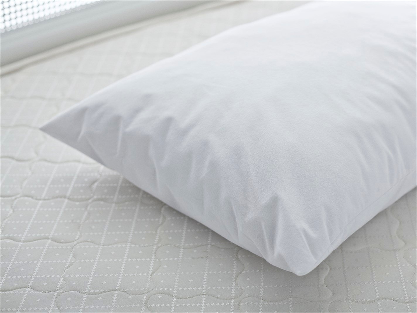 Basic Impermeabil 2 set 50x70 cm Alb