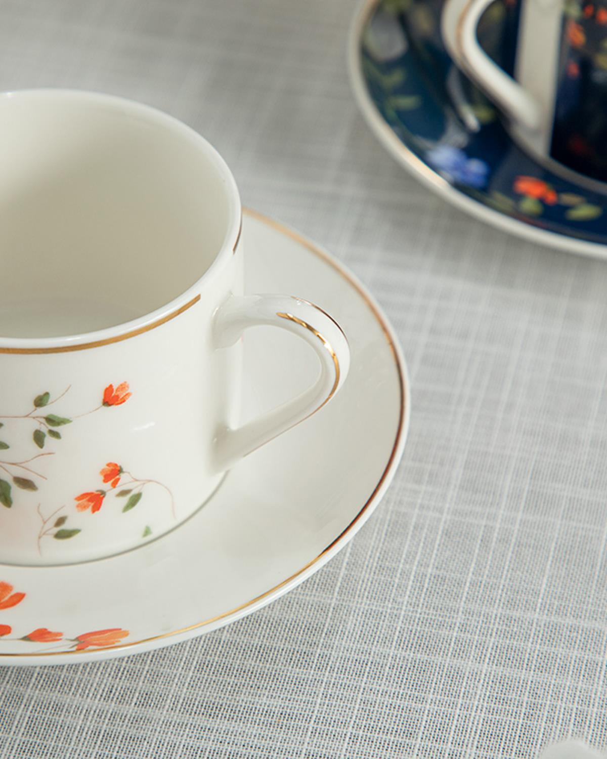 Belleza New Bone China 4 Pieces 2 Servings Tea Cup Set 220 ml Navy Blue - White