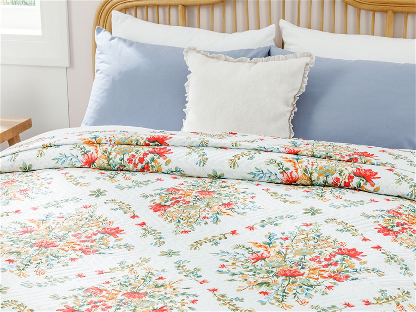 Boho Flowers # Meniu mare 240x220 cm roșu