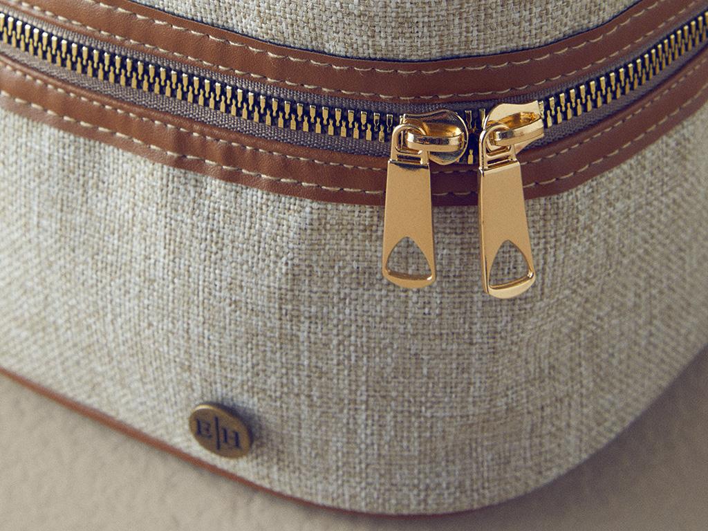 Mocha Polyestere Travel Bag Beige