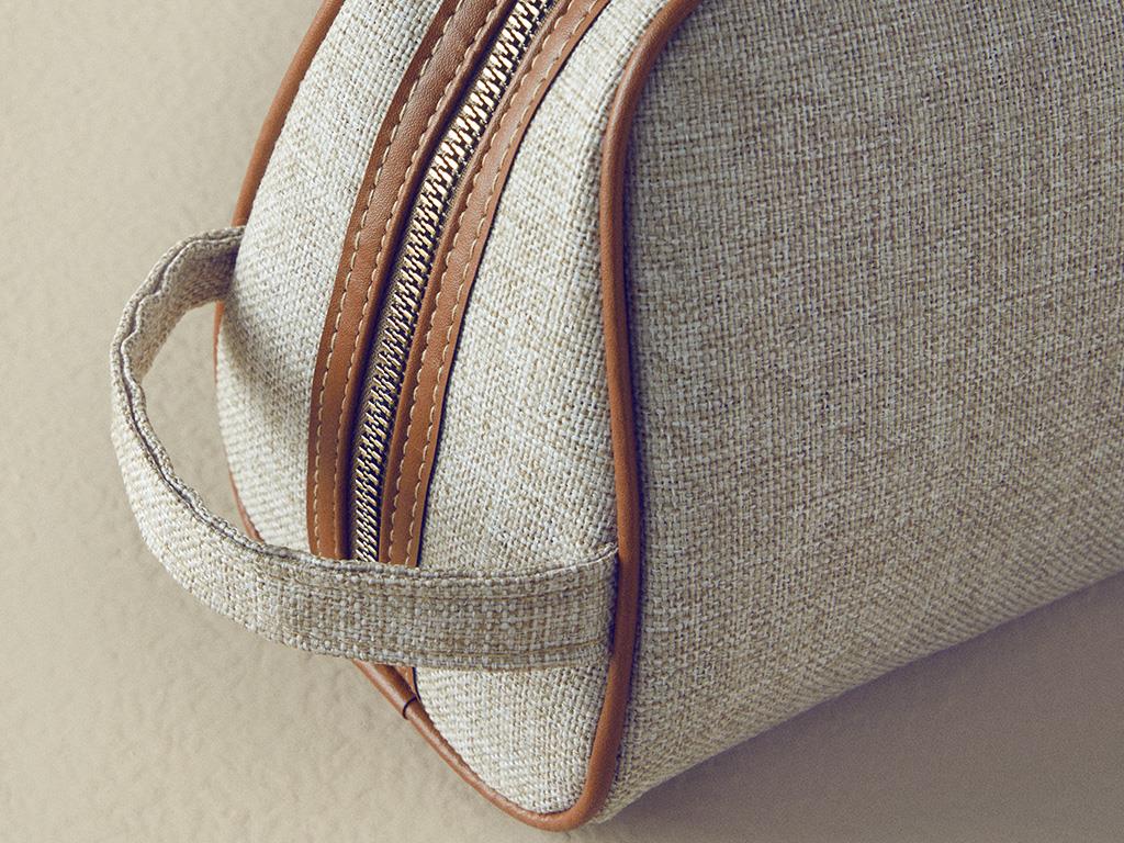 Mocha Polyestere Travel Bag Beige