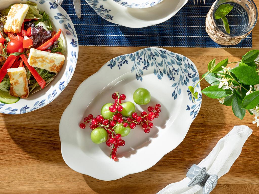 Clover Flower Porcelain Platter 30 cm White-Blue