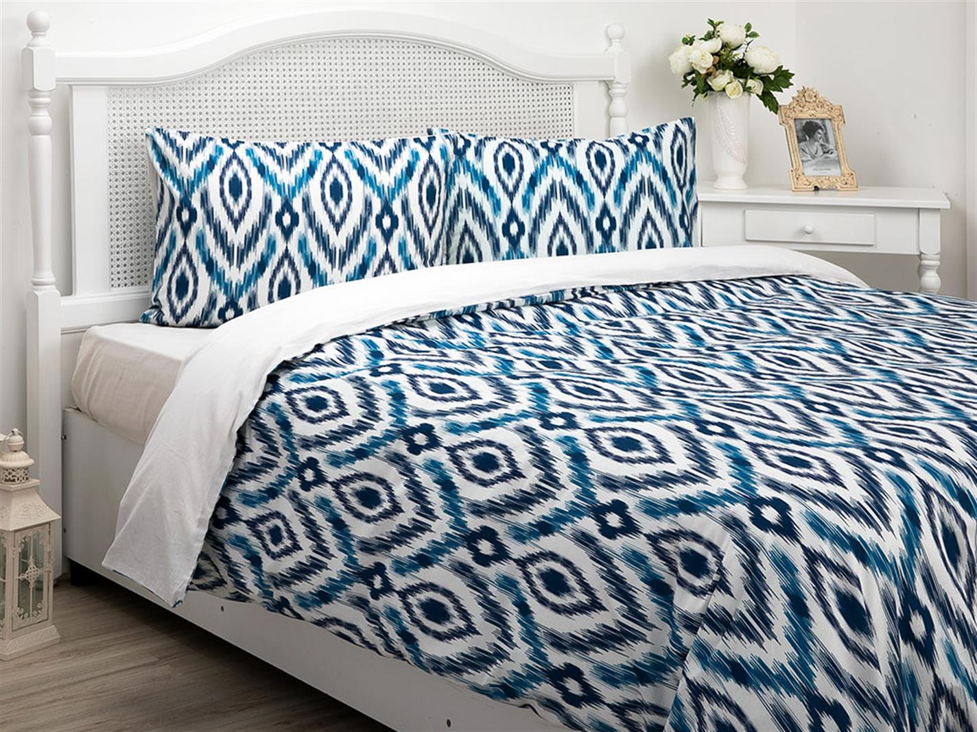 Deep Sea Ikat Cottony Double Person  LENJERIE DE PAT 200x220 cm Albastru Închis