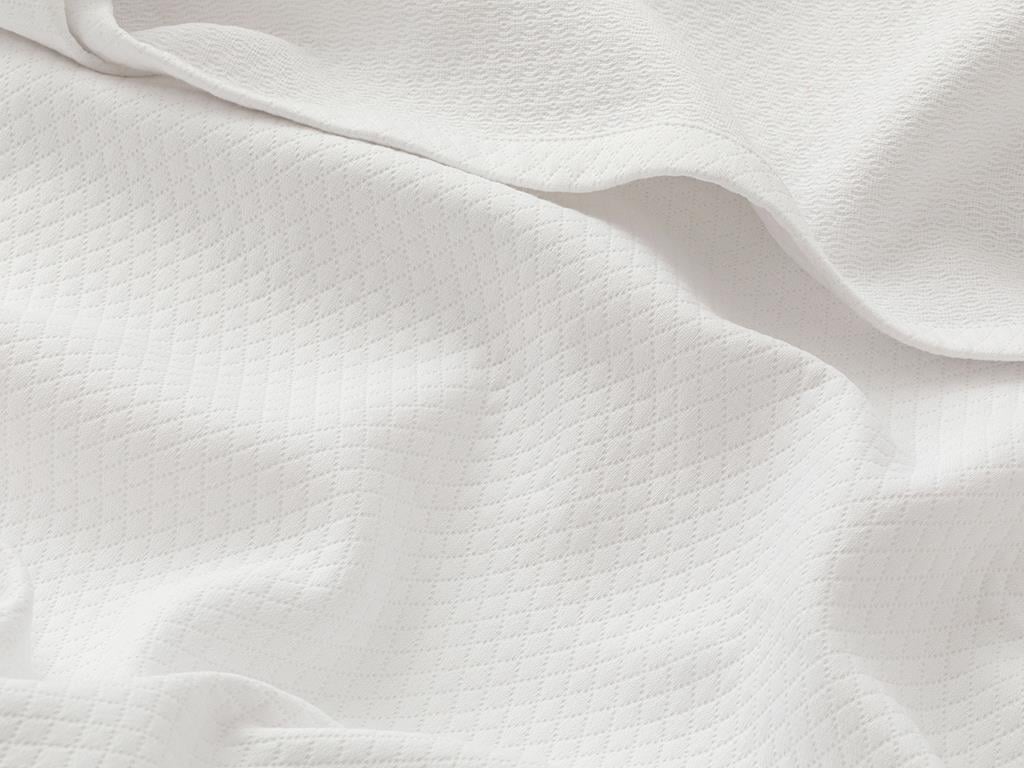 DIAMOND  Țesătură jacard  King Size  CUVERTURĂ 240x230 Cm White