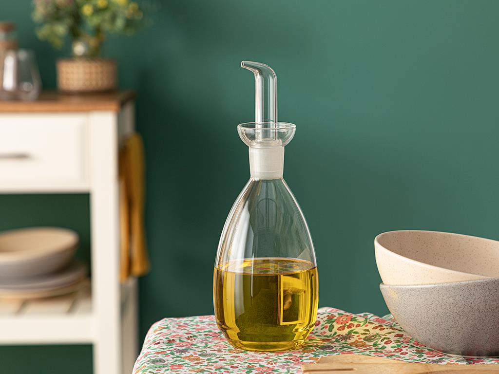 Esther Borosilicate Glass Oil Cup 750 ml Transparent