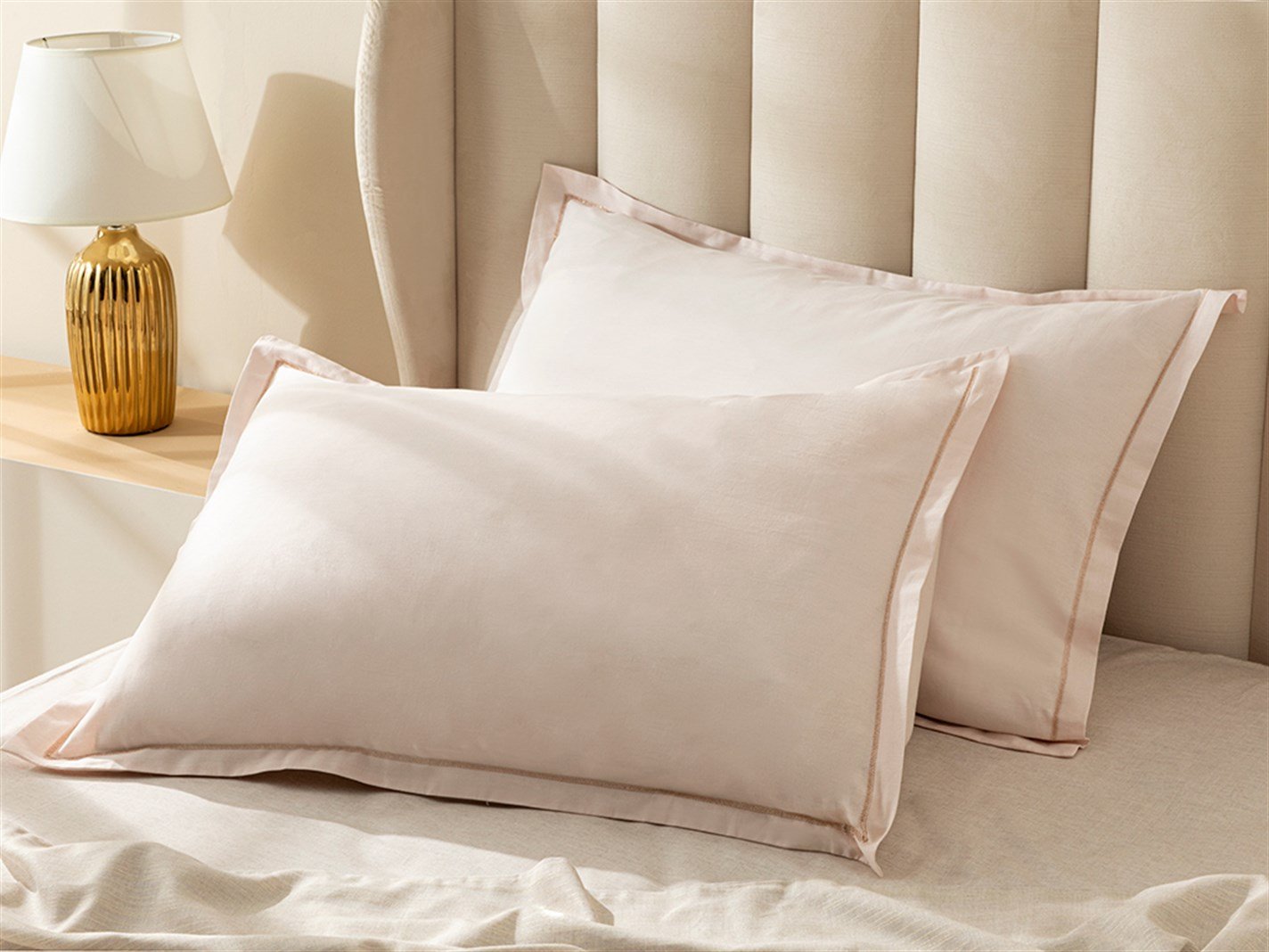 Fancy Plain 52 Tel / 132 Numărul de fir 2 set cu urechi 50x70 cm Roz pulbere