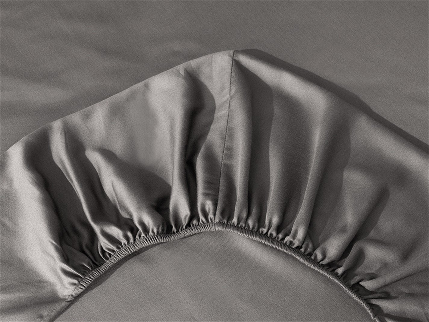 Grandeur  Super rege 260x220 cm Anthracite