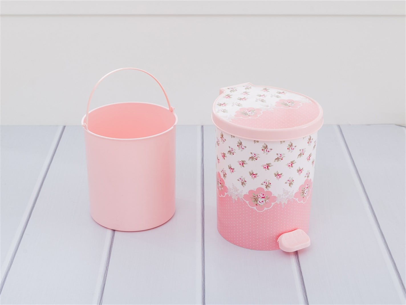 Iarna a crescut # plastic plastic 6L Roz