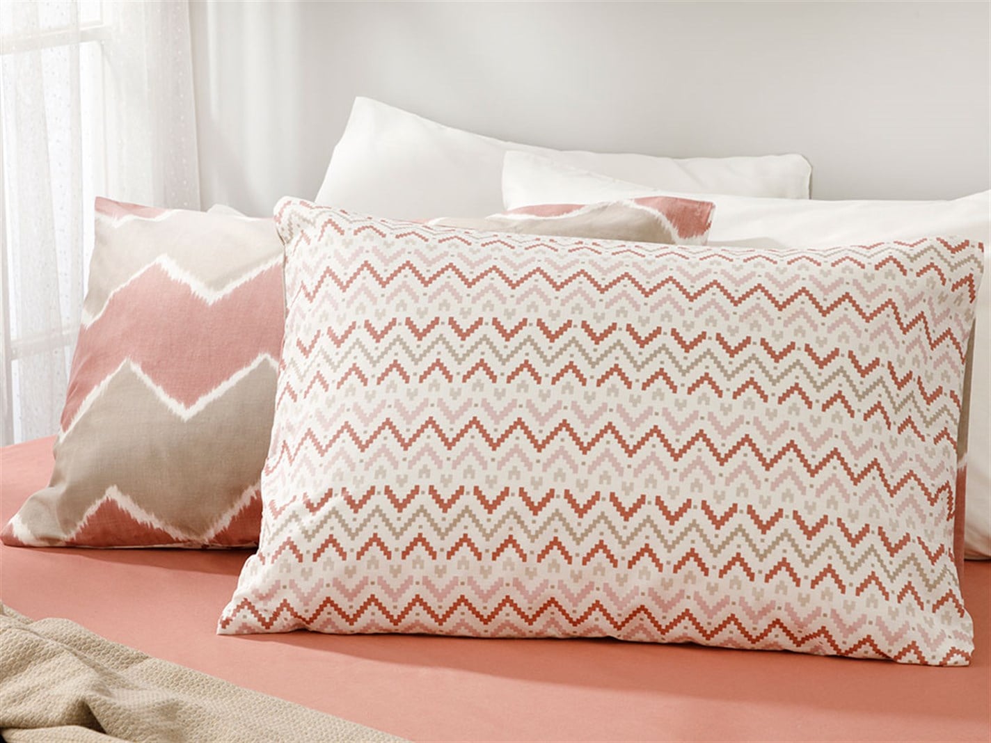 Ikat pur 57 Tel / 144 Numărul de fir 2 set 50x70 cm Scorţişoară
