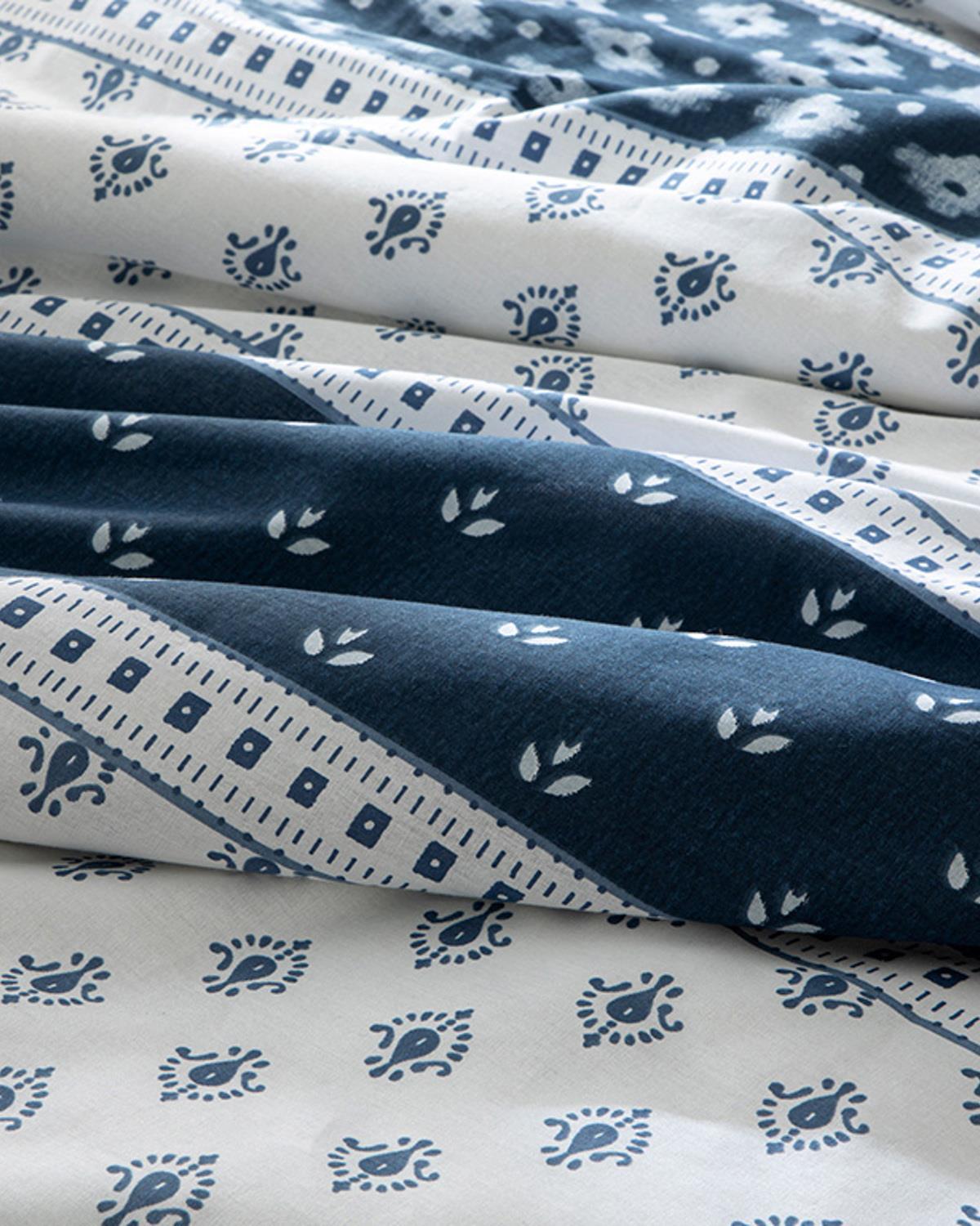 Joyous Patches Cu Bumbac Double Set Lenjerie De Pat 200x220 cm Indigo.