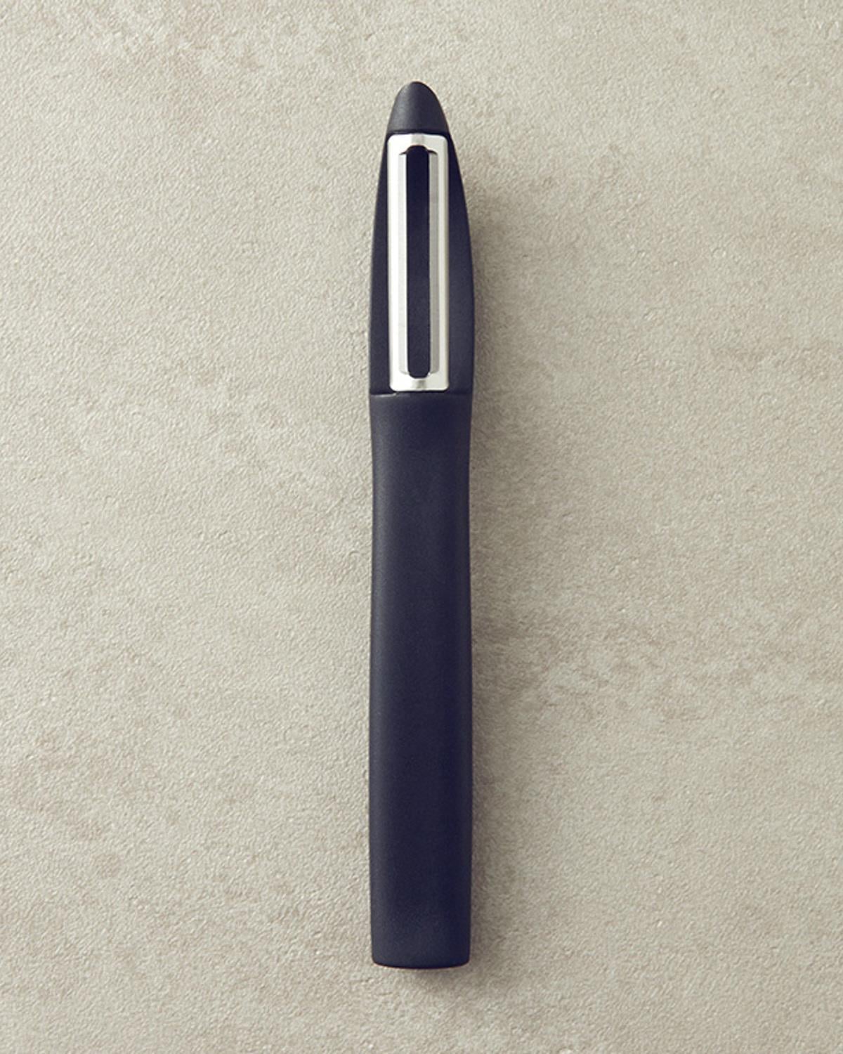 Steel 17 cm Black
