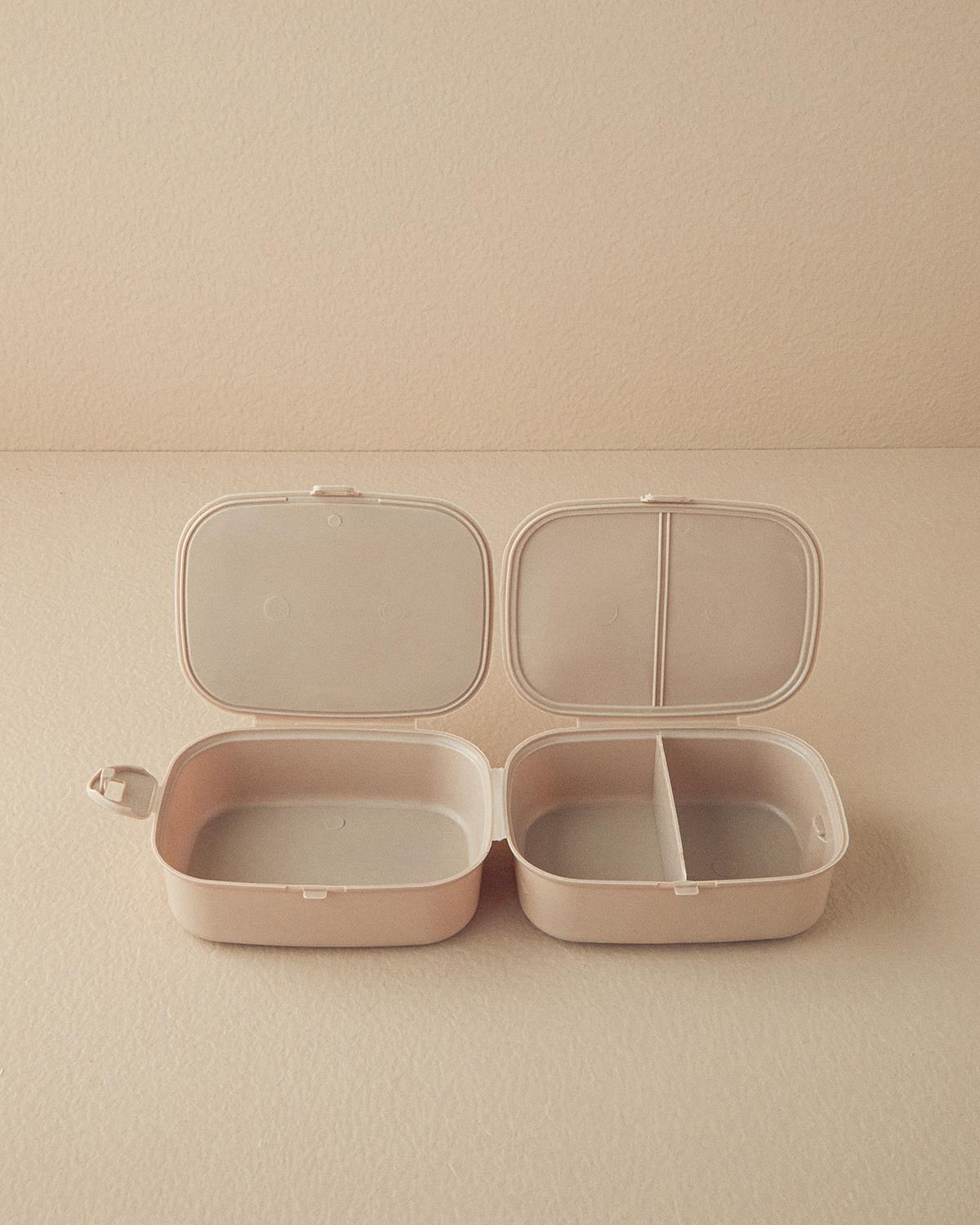 Lunch Box cu 3 compartimente, Trendy, plastic, 15x10 cm, bej închis